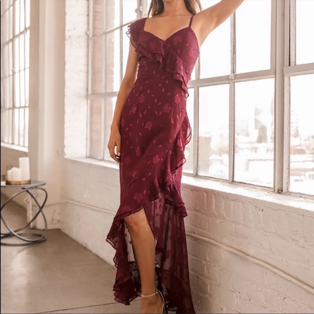 Lulu’s Forever Be Floral Burgundy Dress